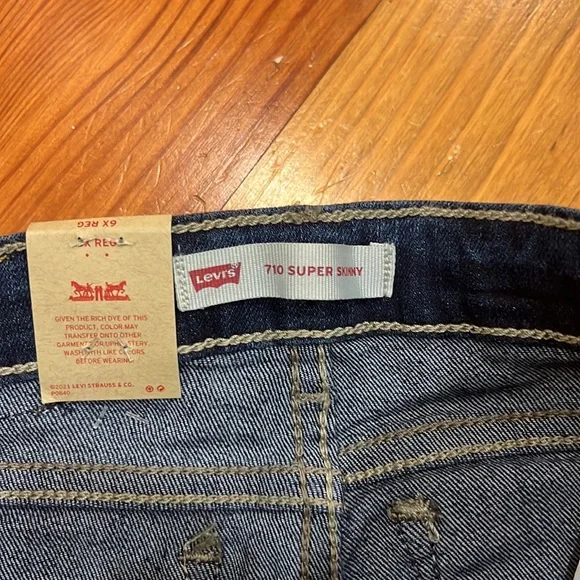 Levi’s jeans - Picture 3 of 5